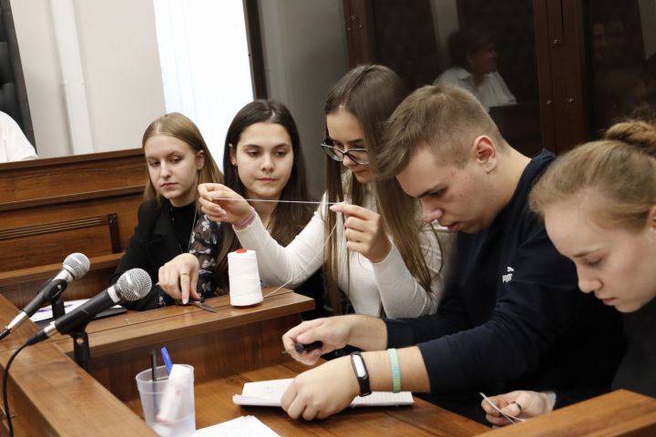 «Дела судебные»: в Чистопольском городском суде провели правовую игру со студентами