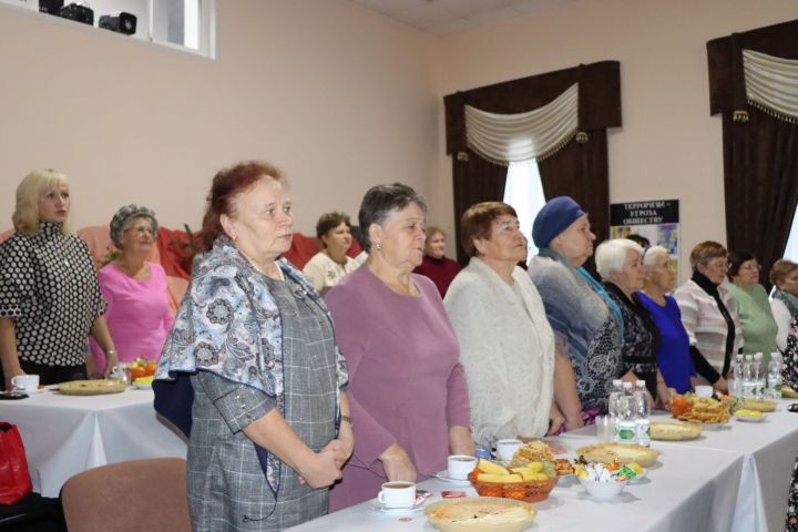 В Чистопольском районе организовали концерт для тех, кто помогает фронту (фоторепортаж)