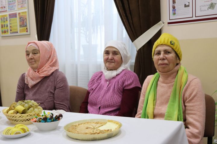 В Чистопольском районе организовали концерт для тех, кто помогает фронту (фоторепортаж)