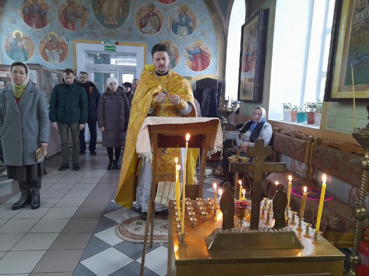 В селе Чистопольские Выселки состоялось праздничное богослужение