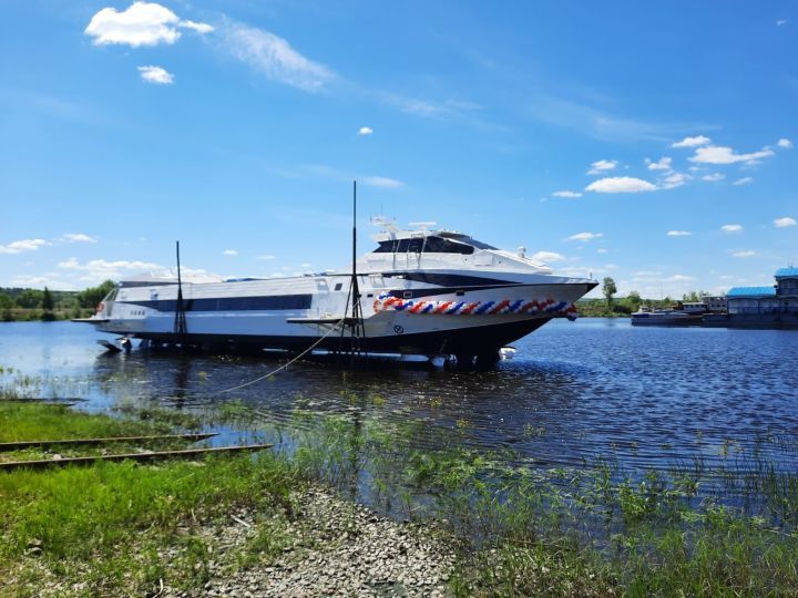 В Зеленодольске спустили на воду "Метеор-2020"