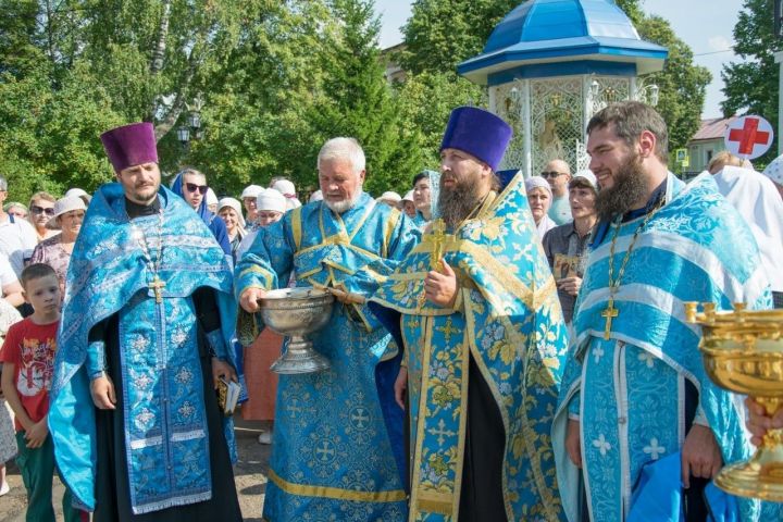 В Чистополе состоялся Успенский крестный ход