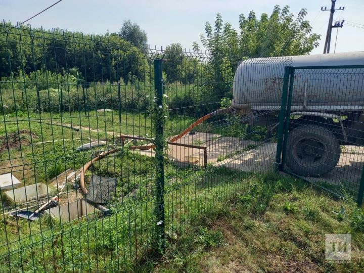 В Нижнекамском районе двое рабочих погибли, спустившись в канализационный люк