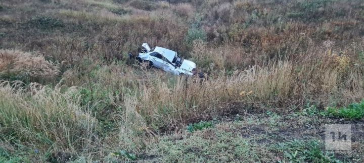 В Альметьевском районе в ДТП скончался пассажир, а водитель сбежал