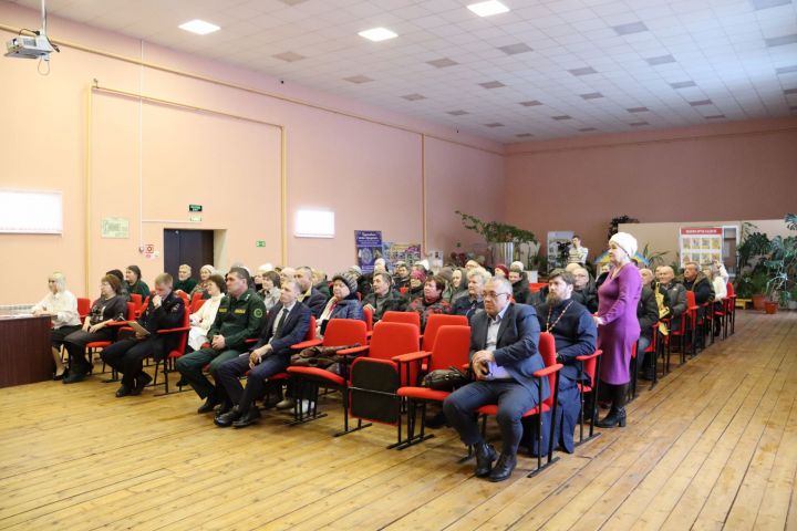 В сходе граждан в поселке Юлдуз участвовали жители трех сел Чистопольского района