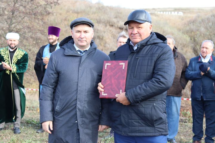 В Чистопольском районе обустроили родник « Таш чишмэ» (Фоторепортаж)