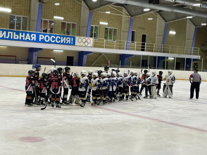 2:1: чистопольская команда«Торнадо» одержала победу, обыграв по буллитам «Олимп»