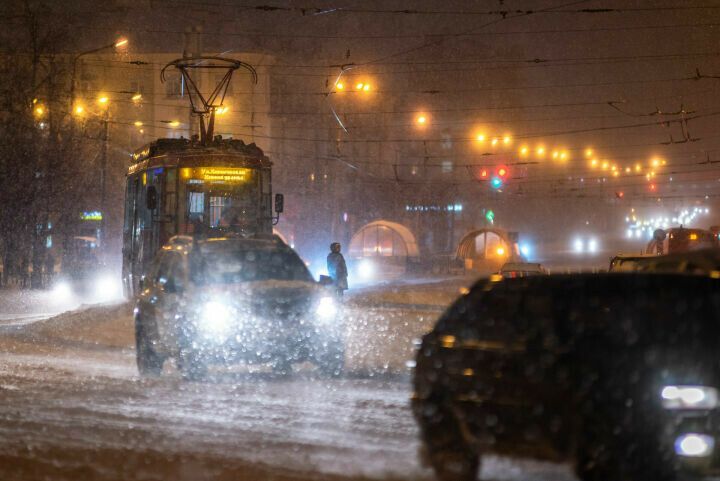 Госавтоинспекция РТ напомнила водителям о мерах безопасности в условиях плохой видимости