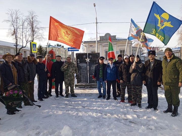 В Чистополе общественные ветеранские организации провели патриотические мероприятия