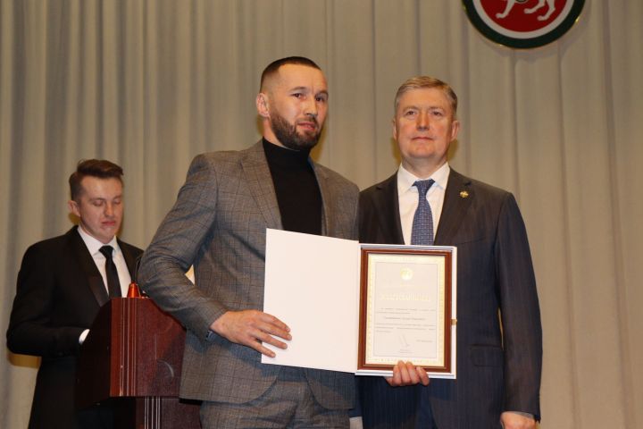 Чистопольцам вручили государственные награды (фоторепортаж)