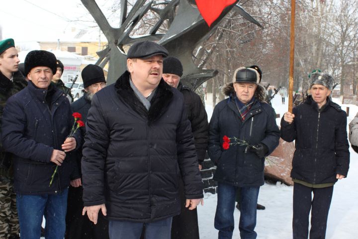 В Чистополе состоялся митинг, посвященный 34-й годовщине вывода советских войск из Афганистана