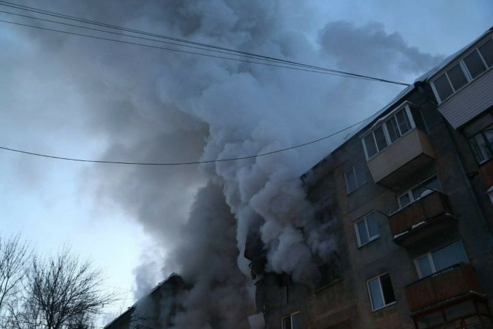 Взрыв газа произошёл в пятиэтажке Новосибирска