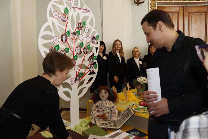 В Чистополе прошел муниципальный этап республиканского фестиваля семей (фоторепортаж)