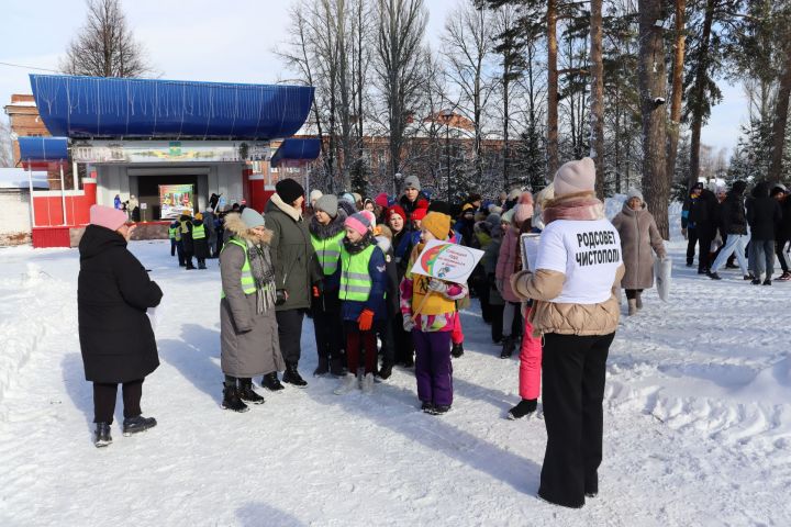 В день рождения отрядов ЮИД в Чистополе устроили праздник на свежем воздухе (фоторепортаж)