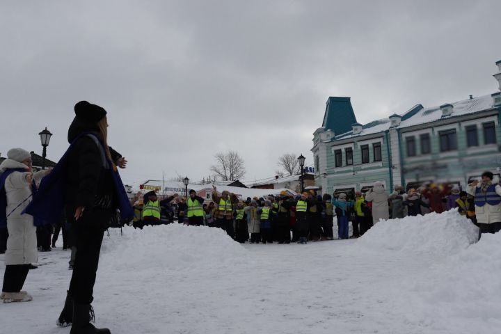 В день рождения отрядов ЮИД в Чистополе устроили праздник на свежем воздухе (фоторепортаж)