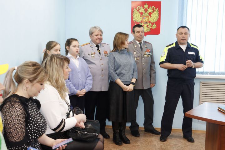 В чистопольской Госавтоинспекции прошел творческий конкурс по безопасности дорожного движения