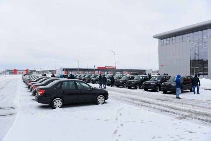 Управление сельского хозяйства Чистополя получило новый автомобиль