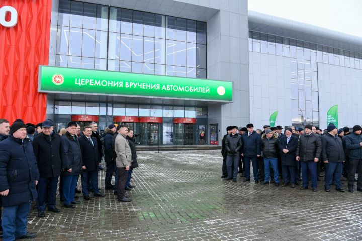 Управление сельского хозяйства Чистополя получило новый автомобиль