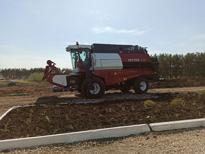 «Сарсаз - Агротур»: в Чистопольском районе открылся контактный зоопарк (фоторепортаж)