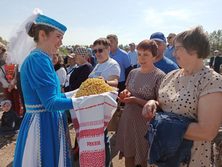 «Сарсаз - Агротур»: в Чистопольском районе открылся контактный зоопарк (фоторепортаж)