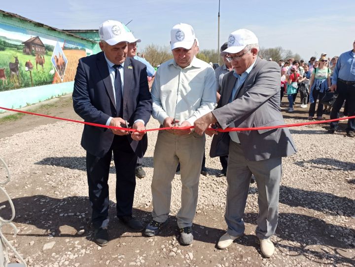 «Сарсаз - Агротур»: в Чистопольском районе открылся контактный зоопарк (фоторепортаж)