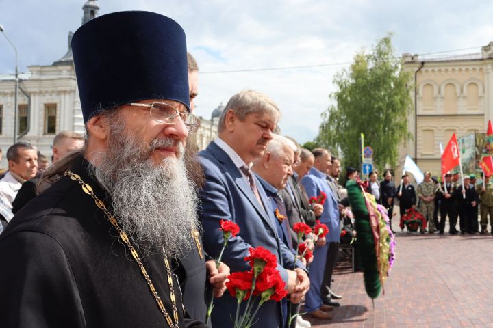 В День памяти и скорби в Чистополе состоялся митинг (фоторепортаж)