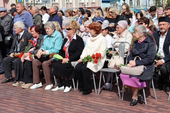 В День памяти и скорби в Чистополе состоялся митинг (фоторепортаж)