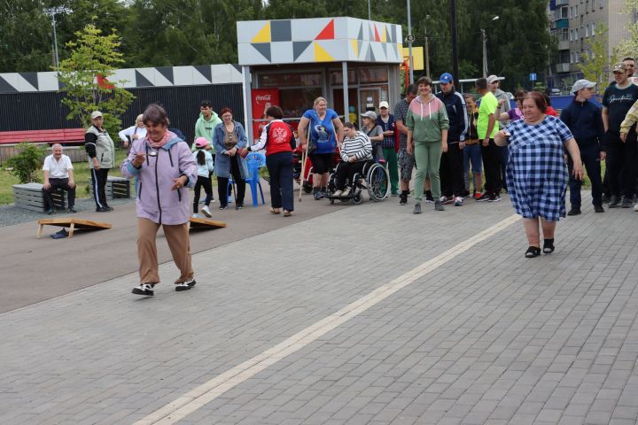 В Чистополе провели Сабантуй для людей с ограниченными возможностями здоровья (Фоторепортаж)