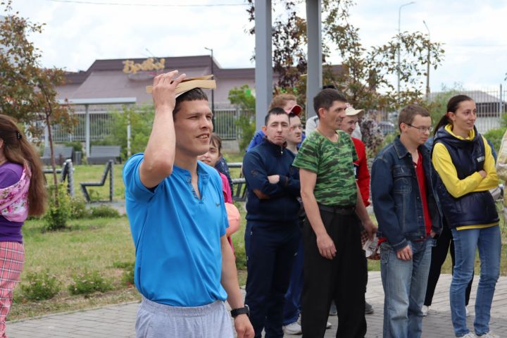 В Чистополе провели Сабантуй для людей с ограниченными возможностями здоровья (Фоторепортаж)