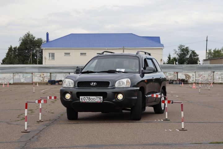 Состязались чистопольские автоледи