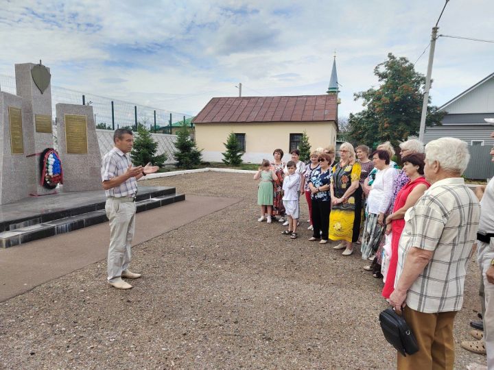 В Чистополе для пенсионеров организовали экскурсию