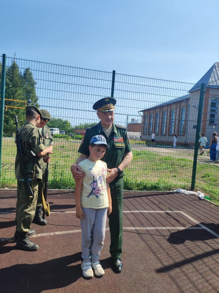 В палаточном лагере Чистополя побывал начальник регионального штаба патриотического движения «Юнармия»