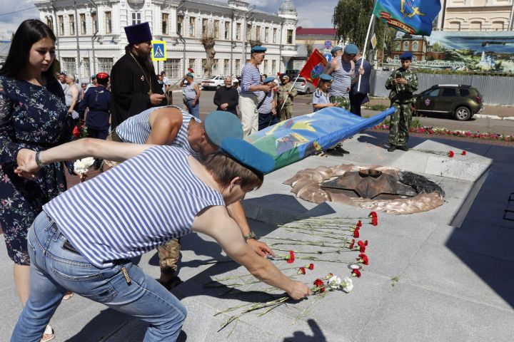 В Чистополе прошел день ВДВ