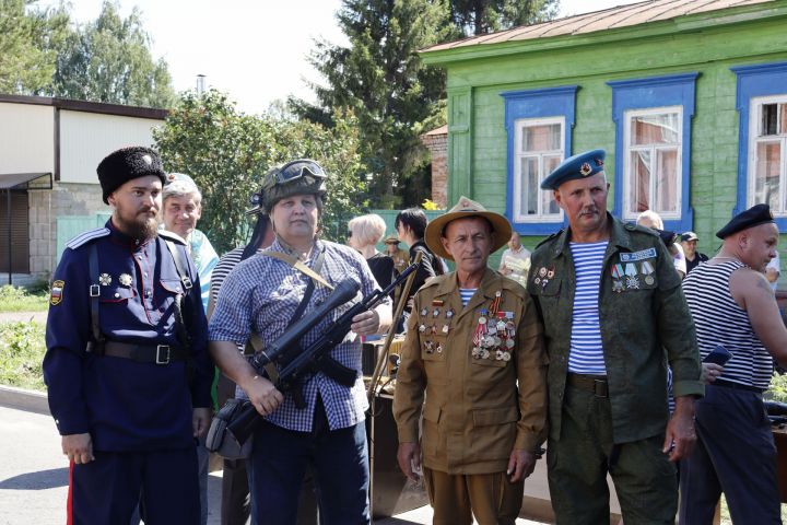 В Чистополе прошел день ВДВ