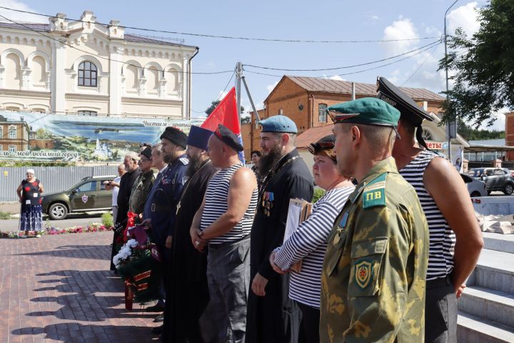 В Чистополе прошел день ВДВ