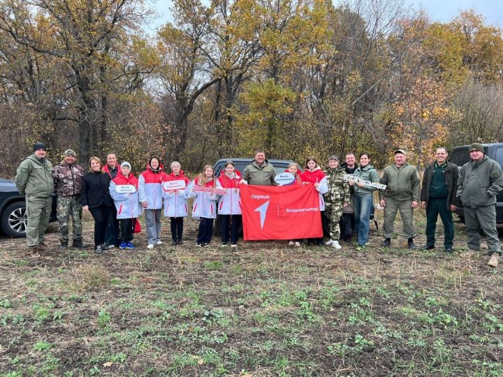 В Чистопольском районе установили кормушки для диких животных