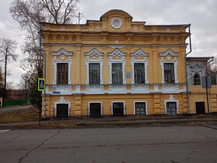 В историческом центре Чистополя провели ремонт фасадов зданий