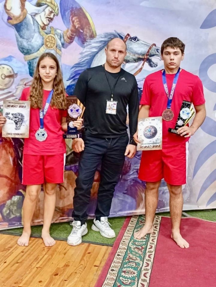 Чемпионат мира по NOMAD MMA: Успех бойцов клуба «Варяг»