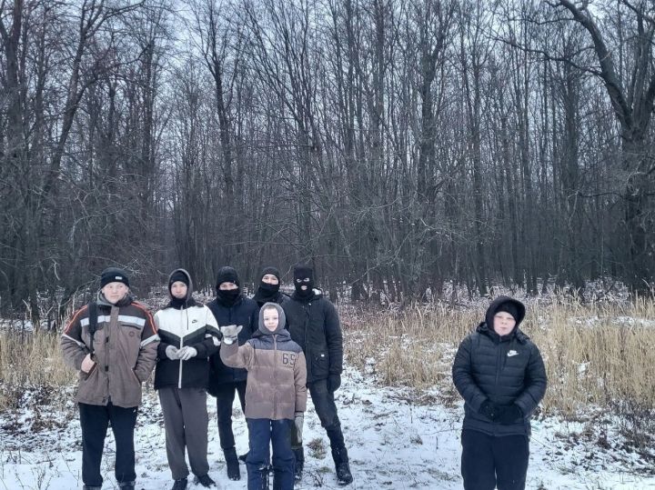 Для ребят кружка «Юный сварщик — добрых дел кузнец» организовали поход на природу