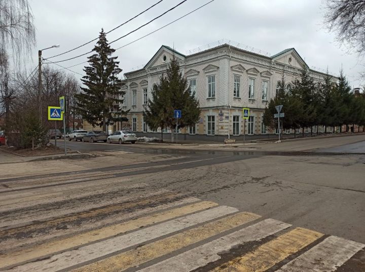 В Чистополе за нарушение правил дорожного движения к административной ответственности привлекли 370 пешеходов