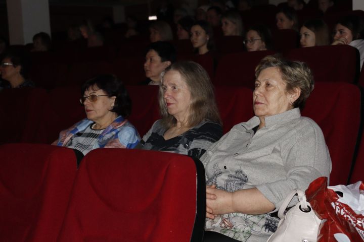 Концерт в честь Дня защитника в Чистополе: фоторепортаж