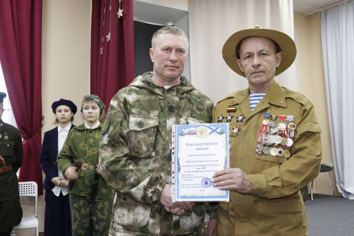 Чистопольским школьникам показали экспонаты музея боевой славы и рассказали о подвигах земляков на фронте