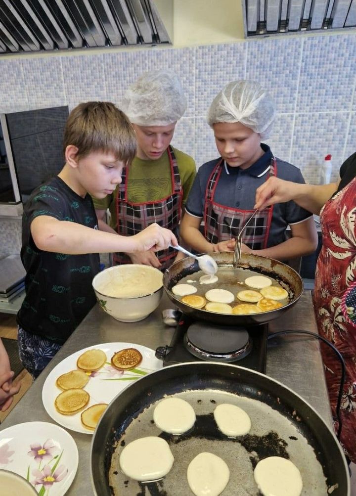 Председатель городского Совета ветеранов посетила чистопольский детский дом