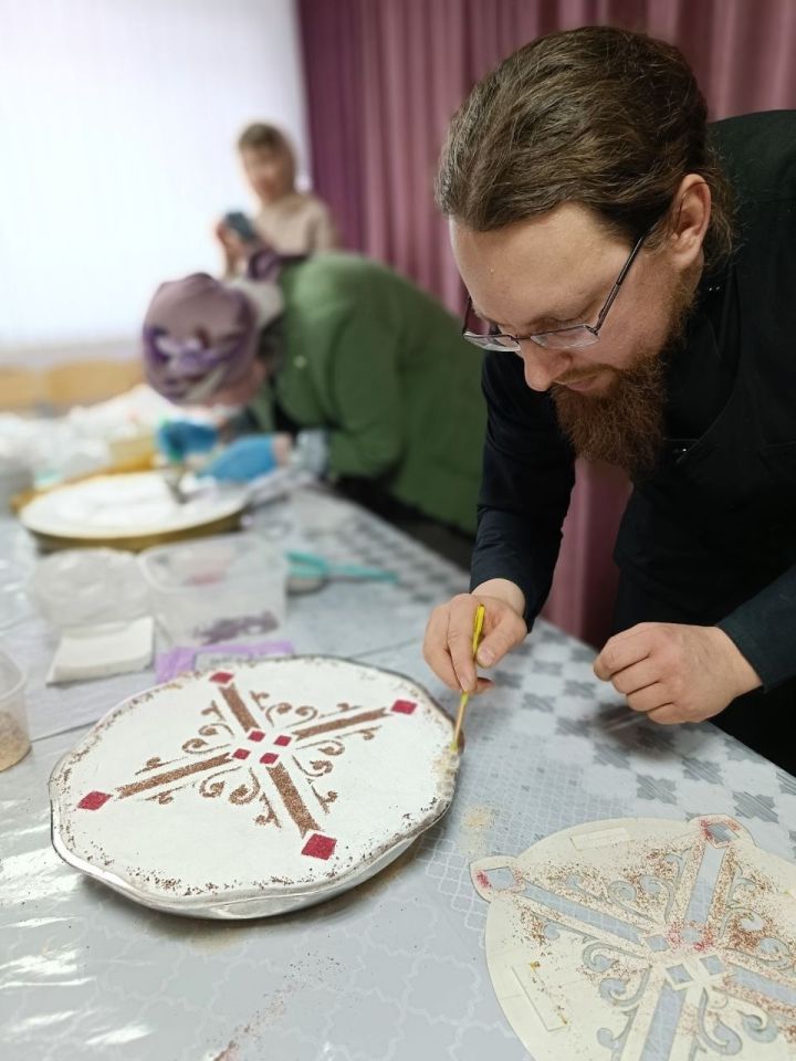 В чистопольской воскресной школе прошел мастер-класс по изготовлению колива