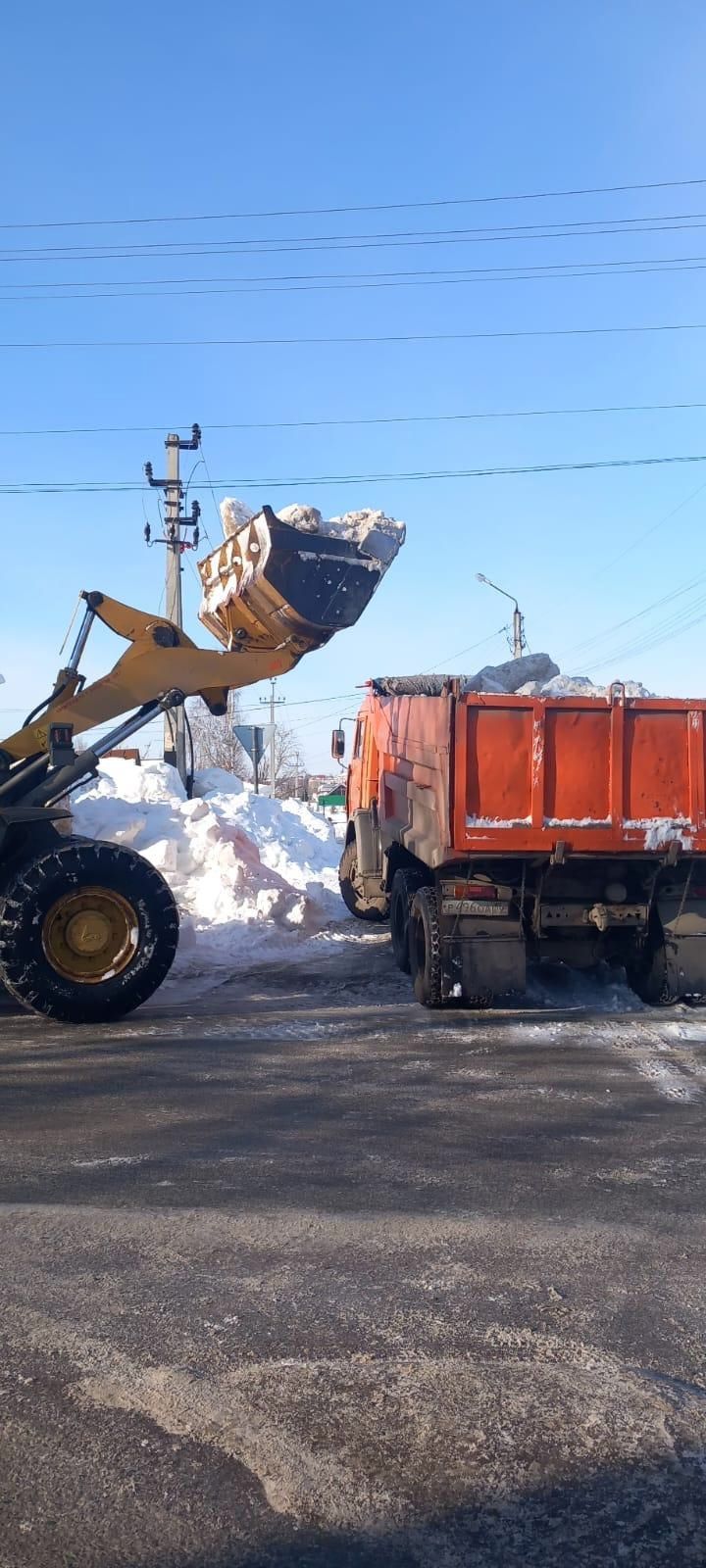 С начала зимнего сезона с чистопольских улиц вывезено более 75 тыс. куб.снега