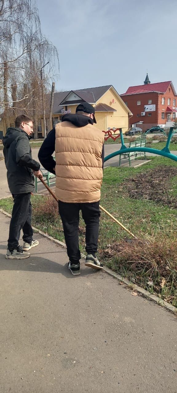 Более 2 тысяч чистопольцев приняли участие в общегородском субботнике