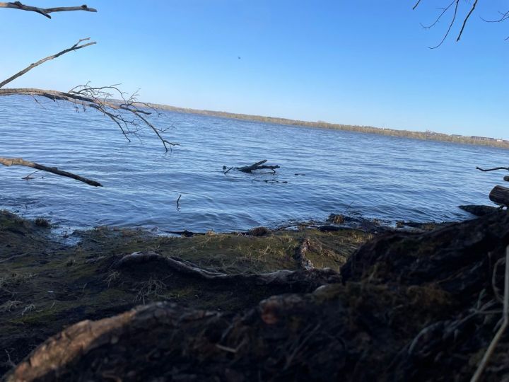 На Каме нашли тело 19-летнего водителя утонувшей машины