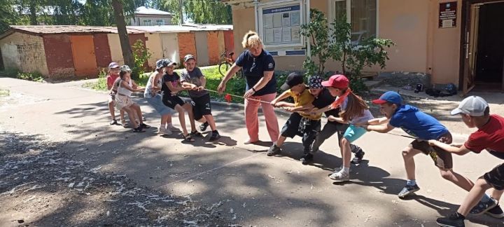 В чистопольском сквере прошла литературно – познавательная программа «Край родной, на век любимый»