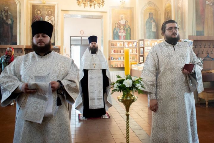 В Чистопольском соборе в канун Вознесения Господня епископ Пахомий совершил всенощное бдение