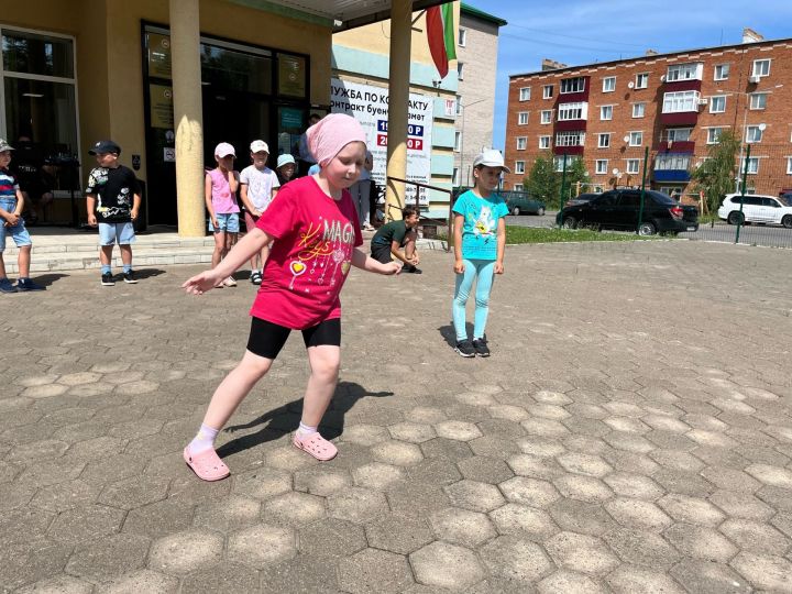 Нижний брейк, хип-хоп, танцы народов России: в Чистополе прошел танцевальный баттл